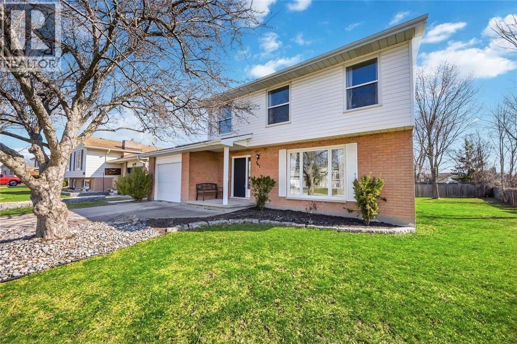 342 Willow Crescent, St Clair, ON - Outdoor