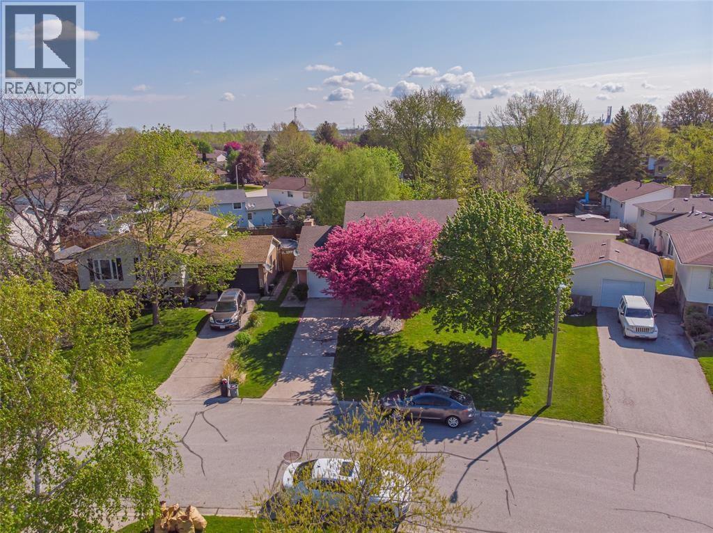 342 Willow Crescent, St Clair, ON - Outdoor With View
