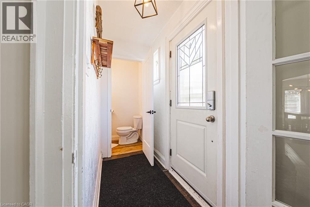 239 Rosewood Road, Hamilton, ON - Indoor Photo Showing Other Room