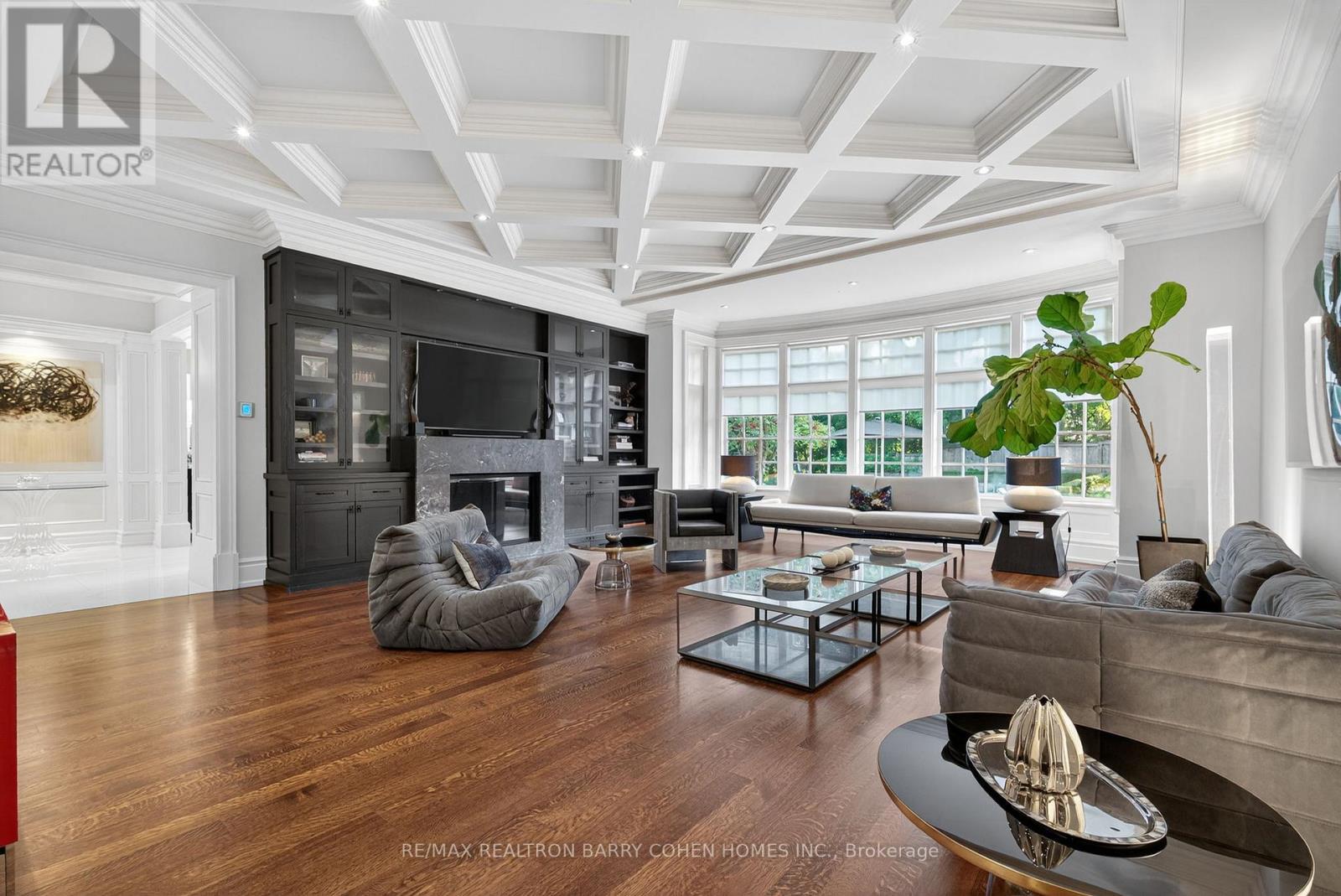76 Arjay Crescent, Toronto, ON - Indoor Photo Showing Living Room With Fireplace