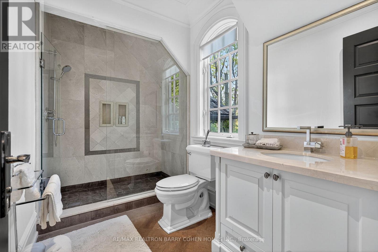 76 Arjay Crescent, Toronto, ON - Indoor Photo Showing Bathroom