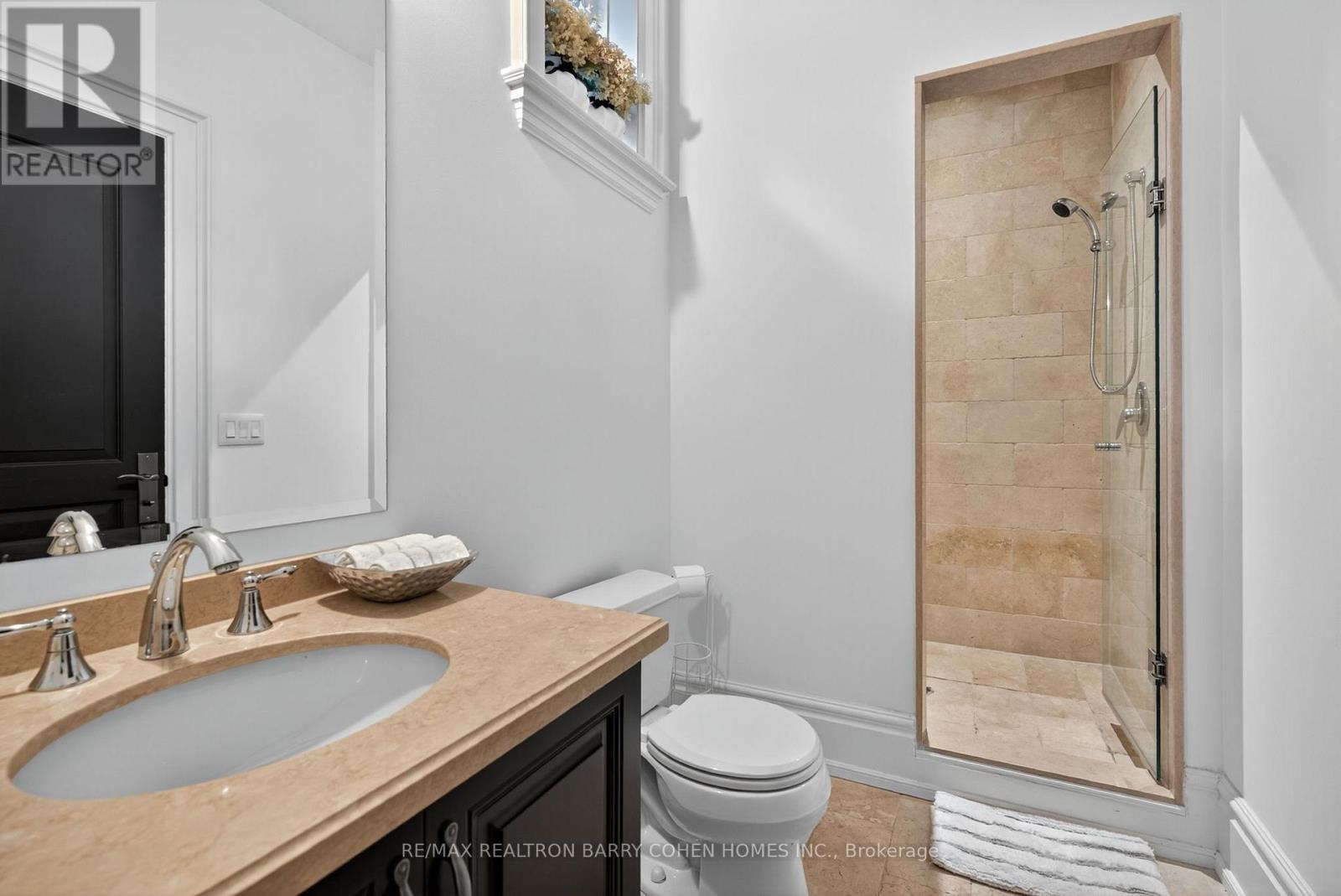 76 Arjay Crescent, Toronto, ON - Indoor Photo Showing Bathroom