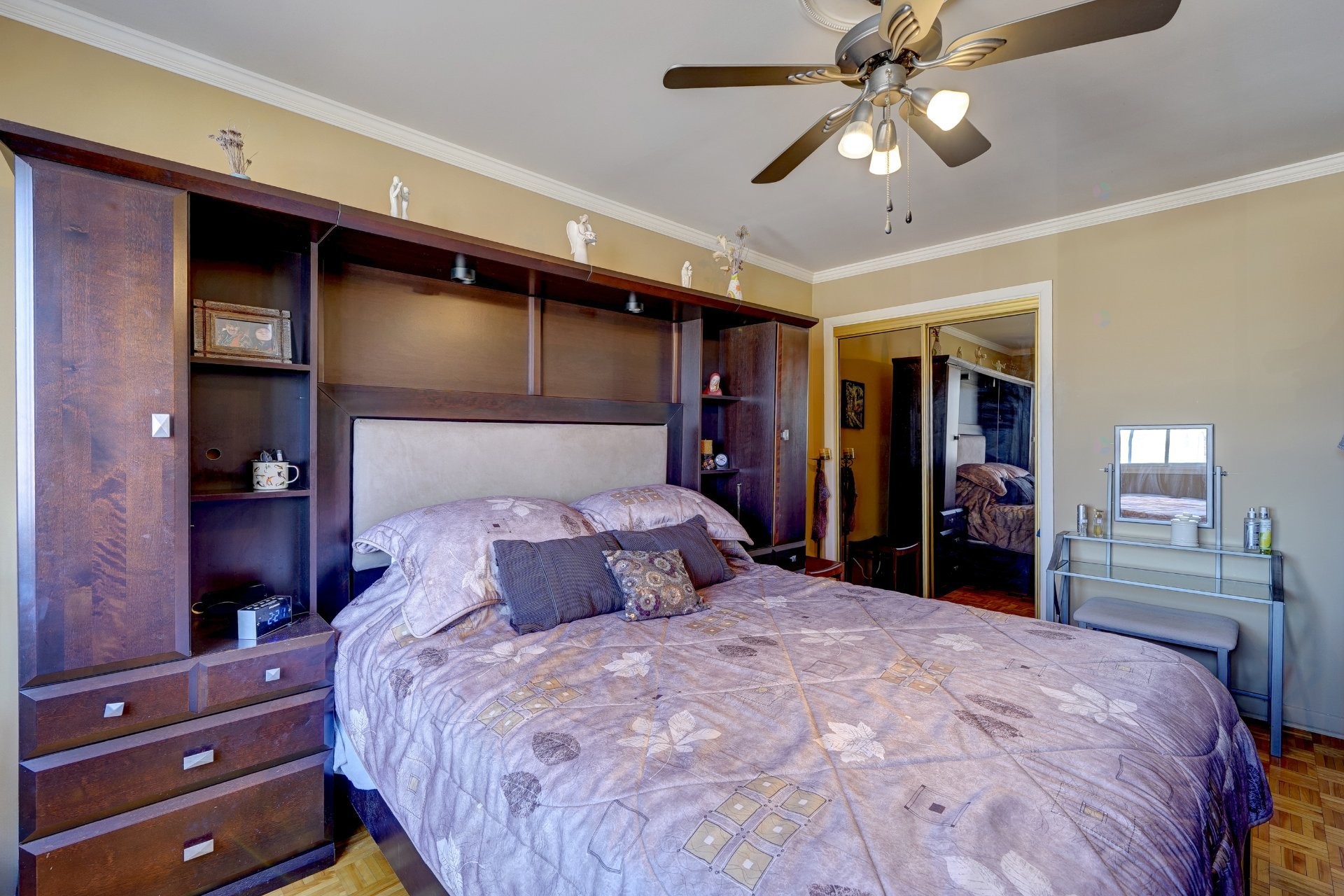Chambre à coucher principale - 2525 - 2535 Av. D'Athènes, Brossard, QC - Indoor Photo Showing Bedroom