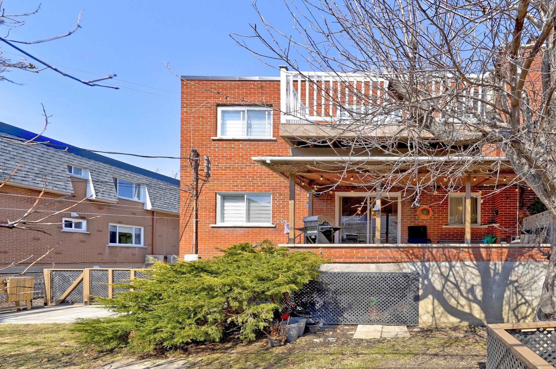 Face arrière - 2525 - 2535 Av. D'Athènes, Brossard, QC - Outdoor With Exterior