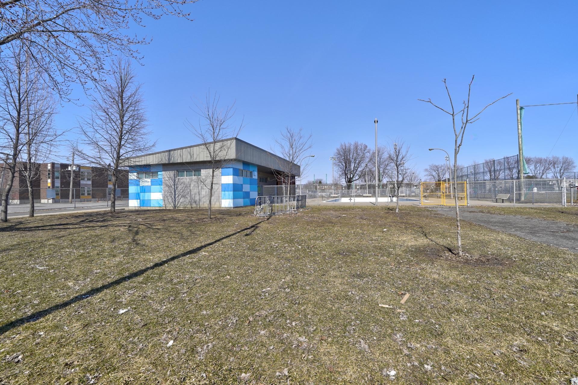 Vue - 2525 - 2535 Av. D'Athènes, Brossard, QC - Outdoor