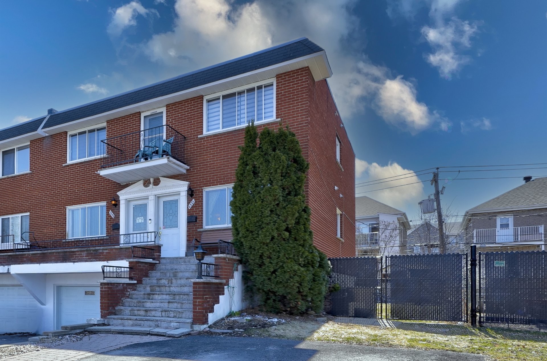 Face arrière - 2525 - 2535 Av. D'Athènes, Brossard, QC - Outdoor