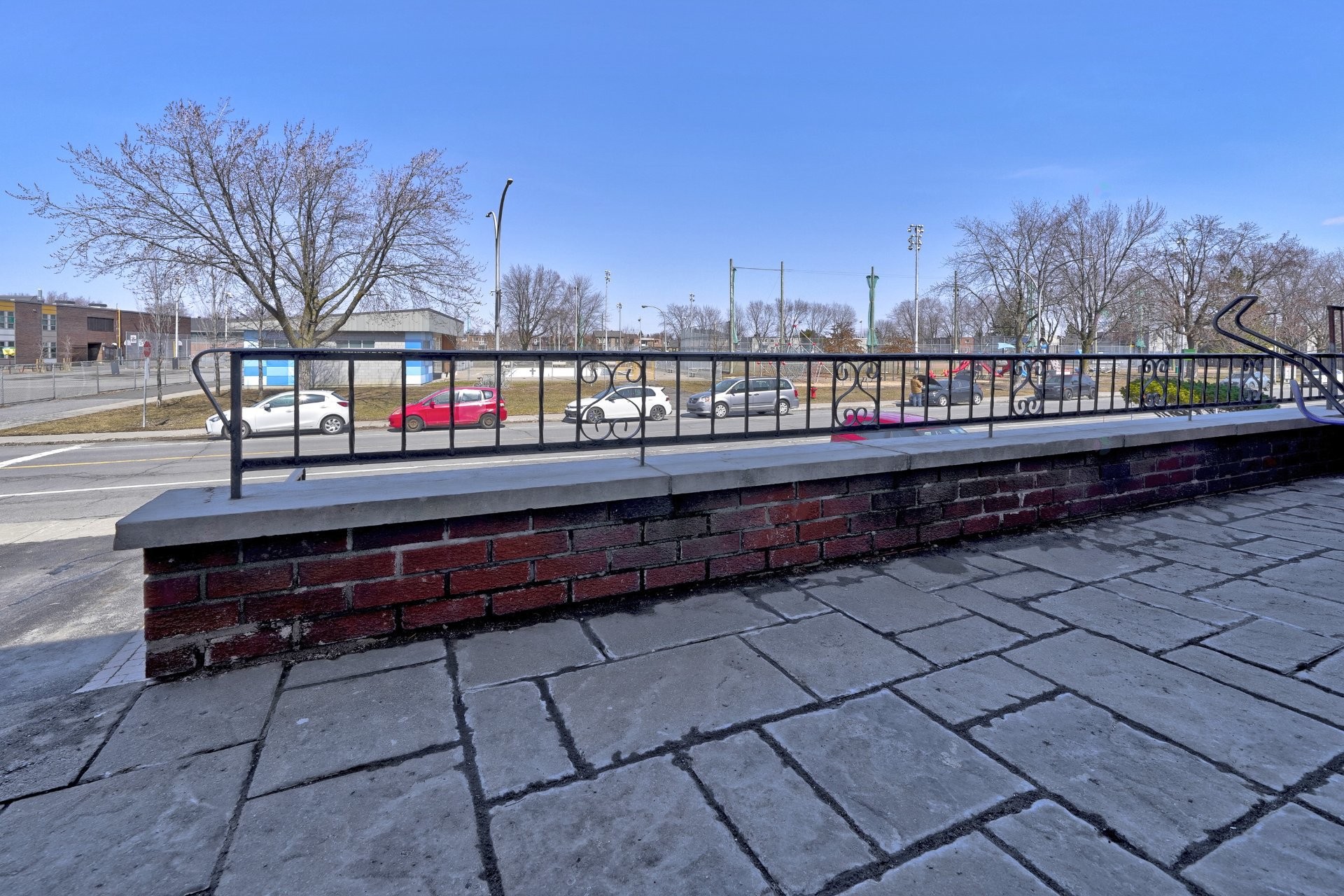 Balcon - 2525 - 2535 Av. D'Athènes, Brossard, QC - Outdoor