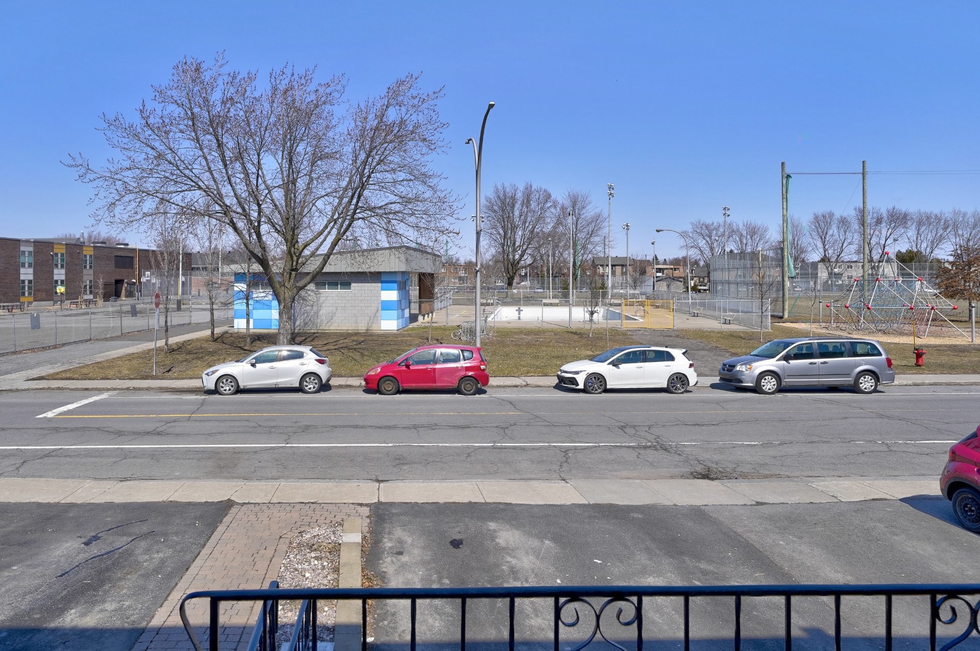 Vue d'ensemble - 2525 - 2535 Av. D'Athènes, Brossard, QC - Outdoor