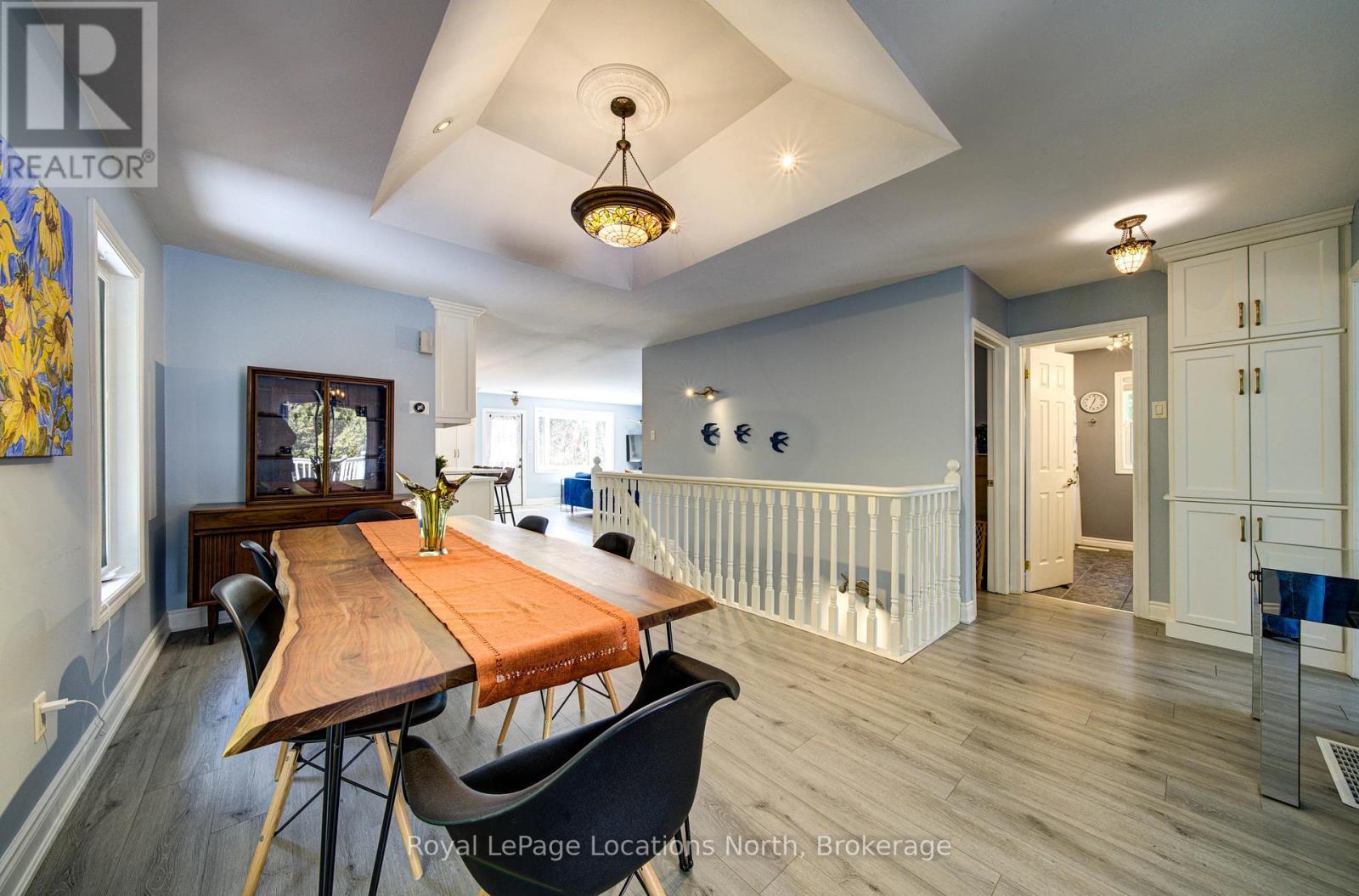 2 Maplewood Drive, Tiny, ON - Indoor Photo Showing Other Room