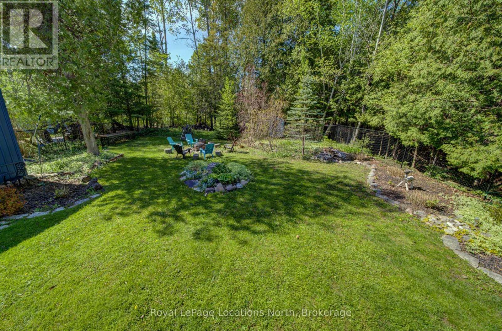 2 Maplewood Drive, Tiny, ON - Outdoor