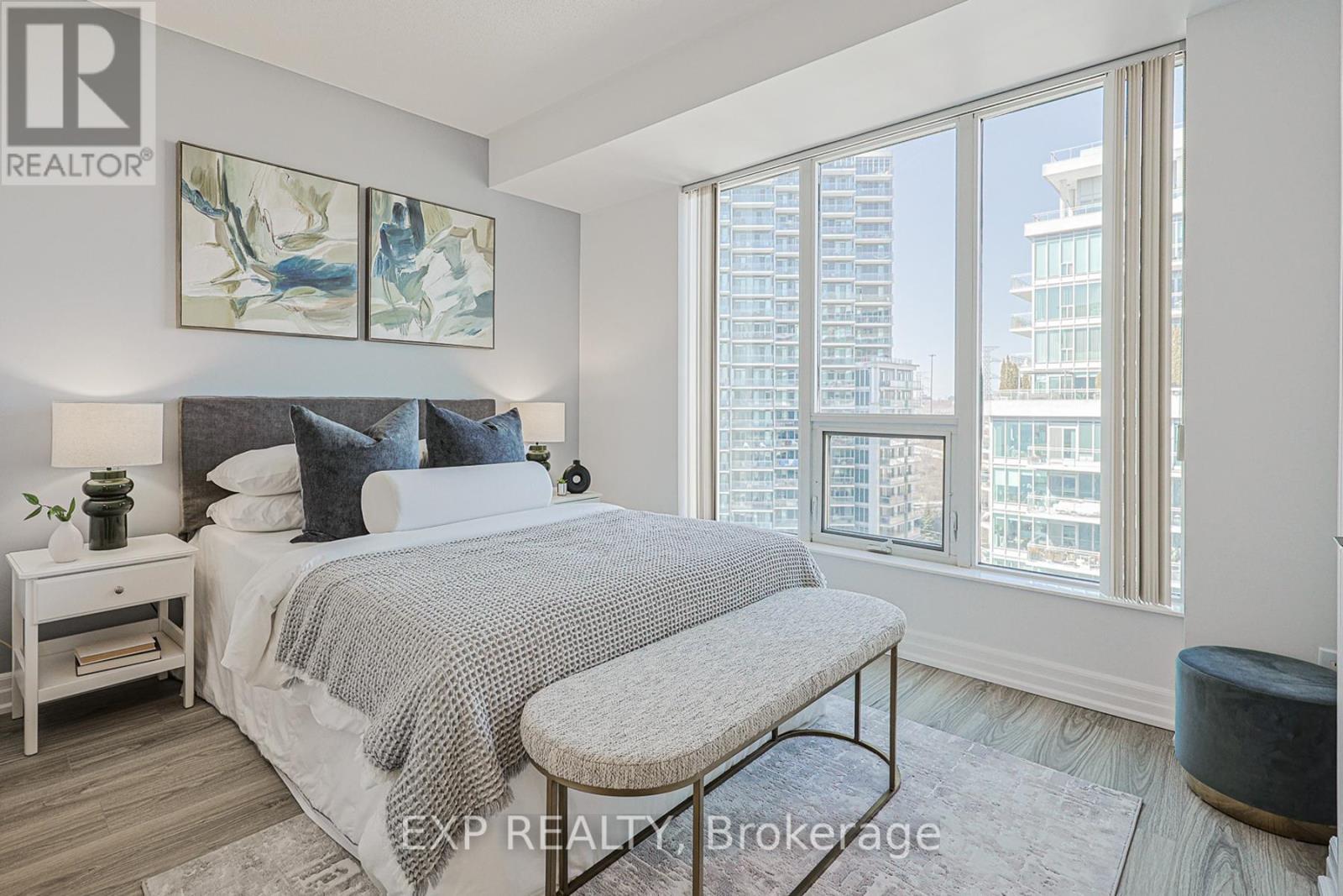 1101 - 58 Marine Parade Drive, Toronto, ON - Indoor Photo Showing Bedroom