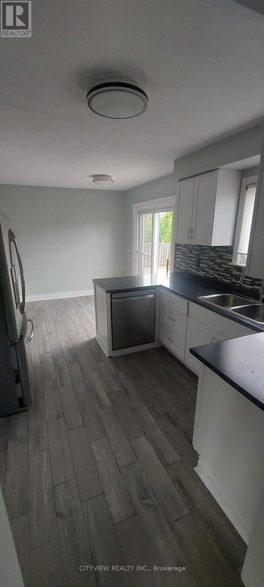 28 Foxacre Row, Brampton, ON - Indoor