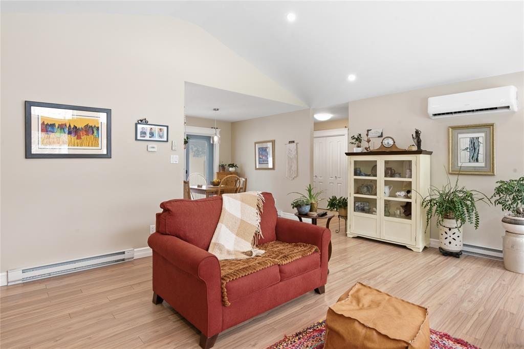 254 Main Street, Traytown, NL