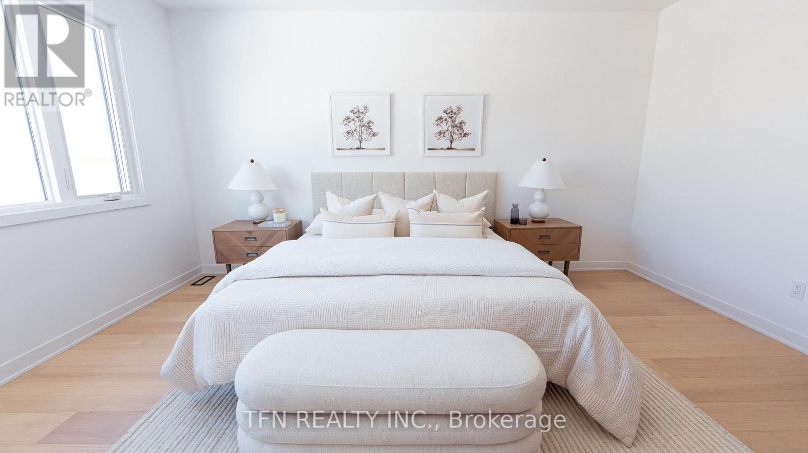 12 Imogene Court S, Richmond Hill, ON - Indoor Photo Showing Bedroom
