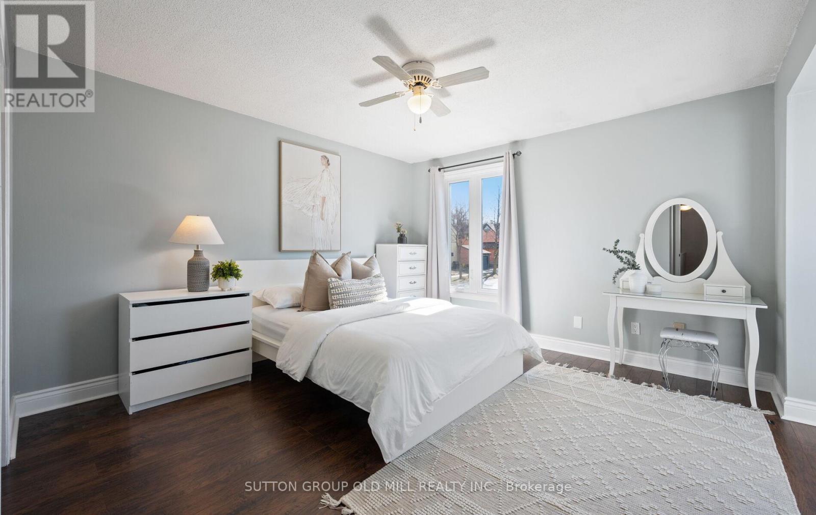 1433 Andros Boulevard, Mississauga, ON - Indoor Photo Showing Bedroom