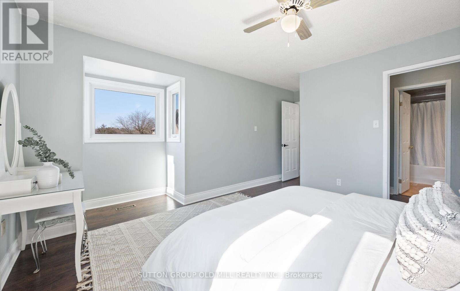 1433 Andros Boulevard, Mississauga, ON - Indoor Photo Showing Bedroom