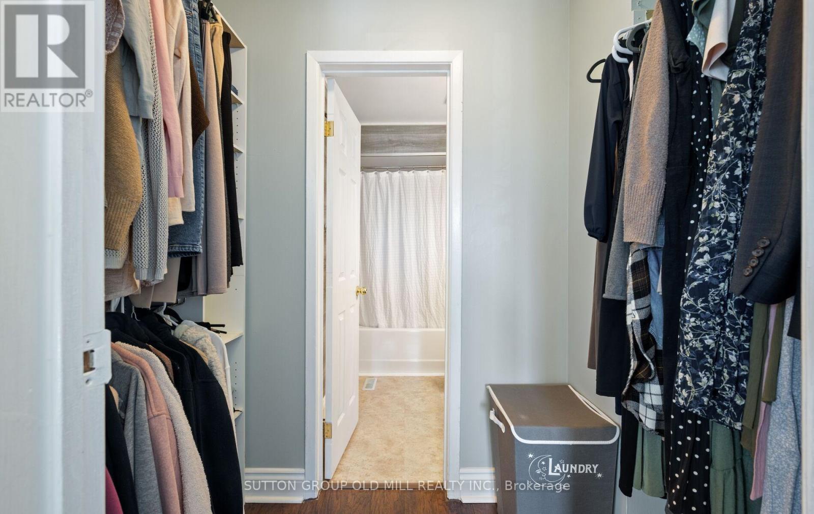 1433 Andros Boulevard, Mississauga, ON - Indoor With Storage