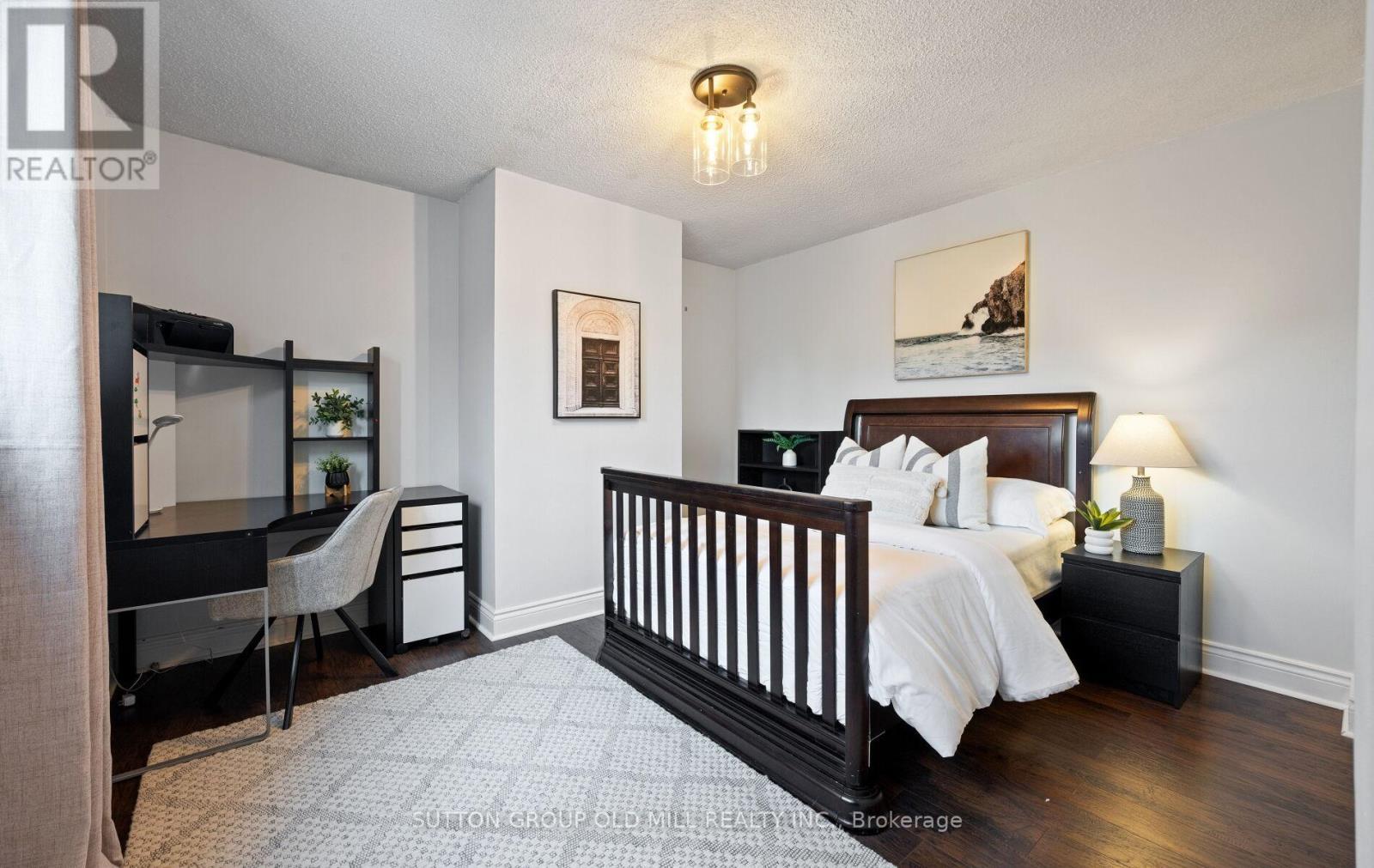 1433 Andros Boulevard, Mississauga, ON - Indoor Photo Showing Bedroom