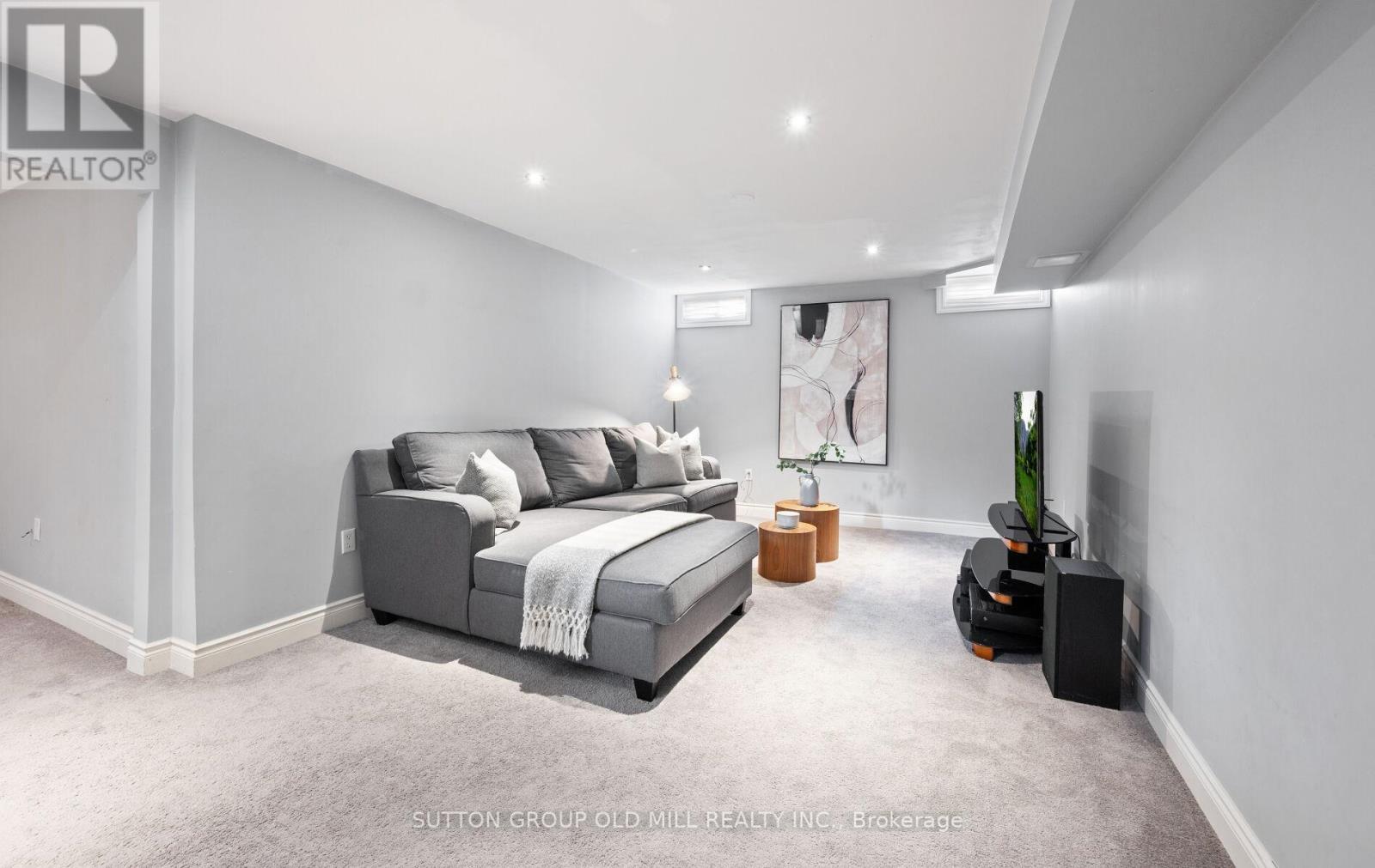 1433 Andros Boulevard, Mississauga, ON - Indoor