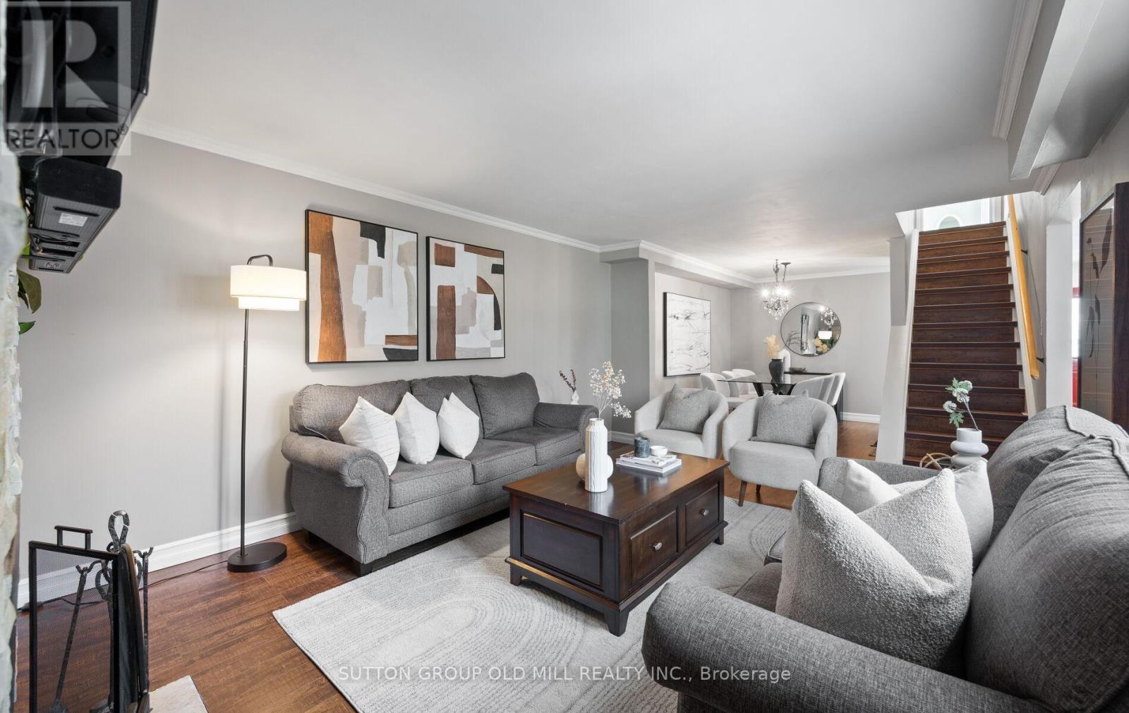 1433 Andros Boulevard, Mississauga, ON - Indoor Photo Showing Living Room