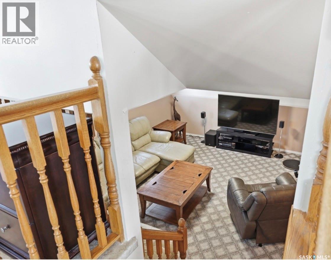 403 Bronson Crescent, Saskatoon, SK - Indoor Photo Showing Other Room
