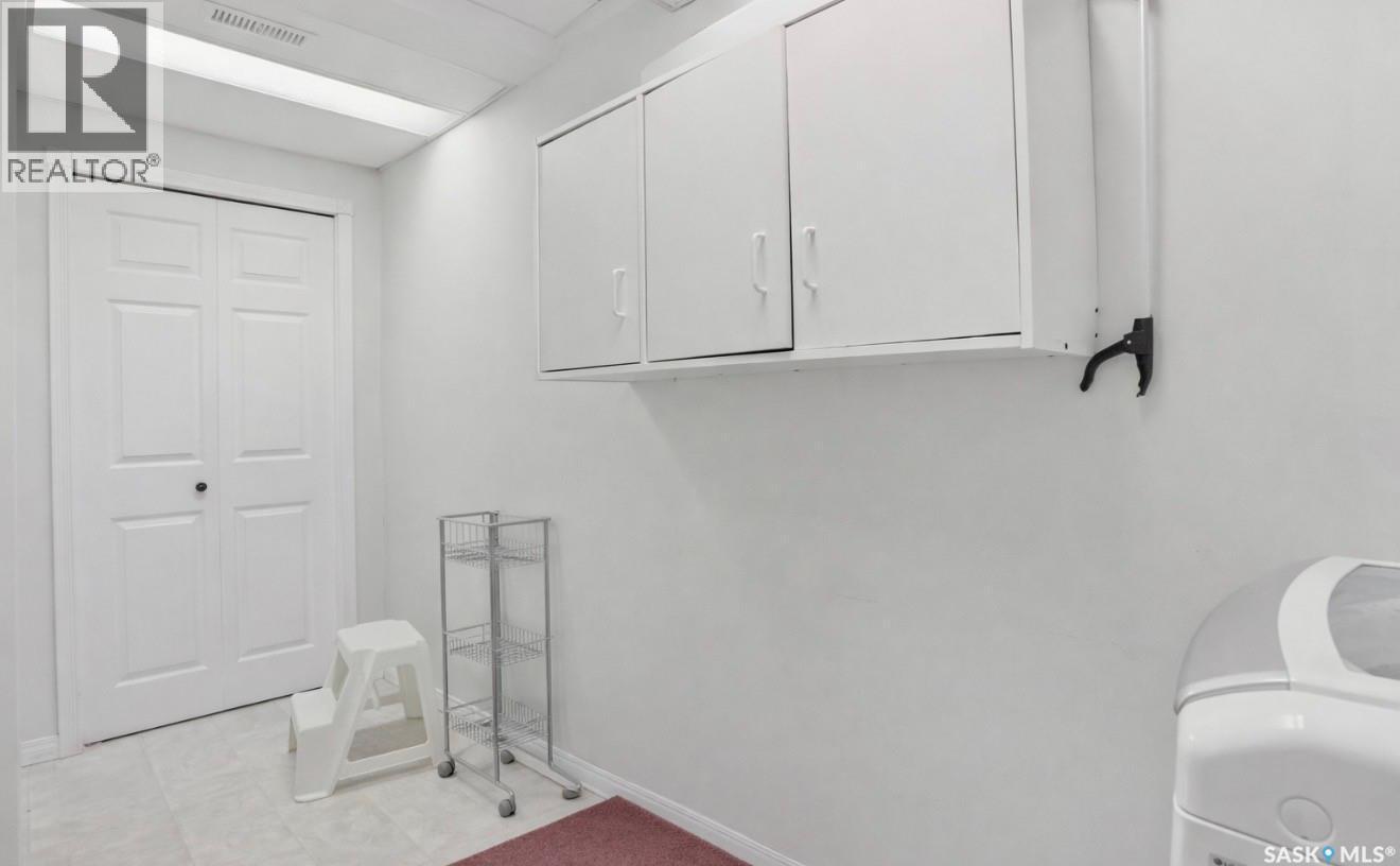 403 Bronson Crescent, Saskatoon, SK - Indoor Photo Showing Other Room