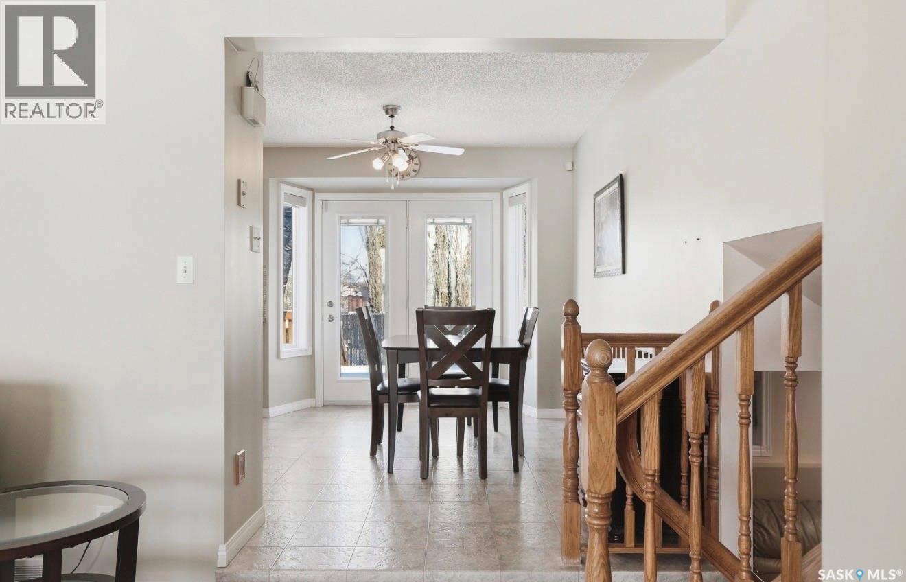 403 Bronson Crescent, Saskatoon, SK - Indoor