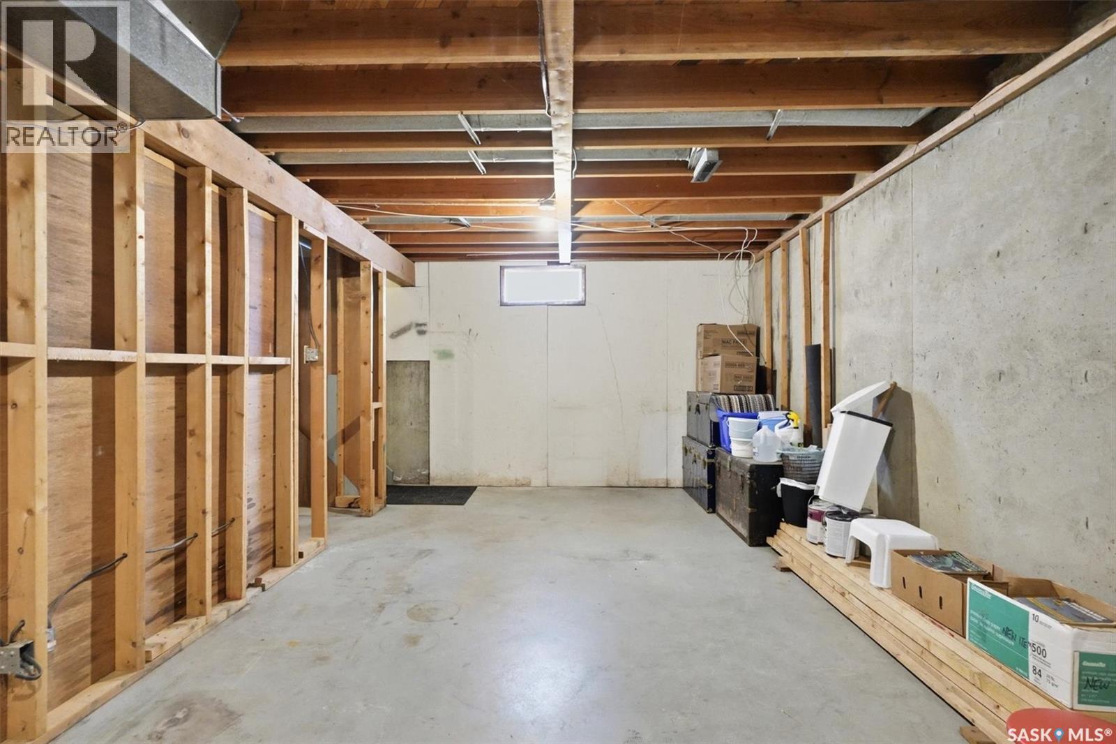 17 Malta Crescent, Saskatoon, SK - Indoor Photo Showing Basement