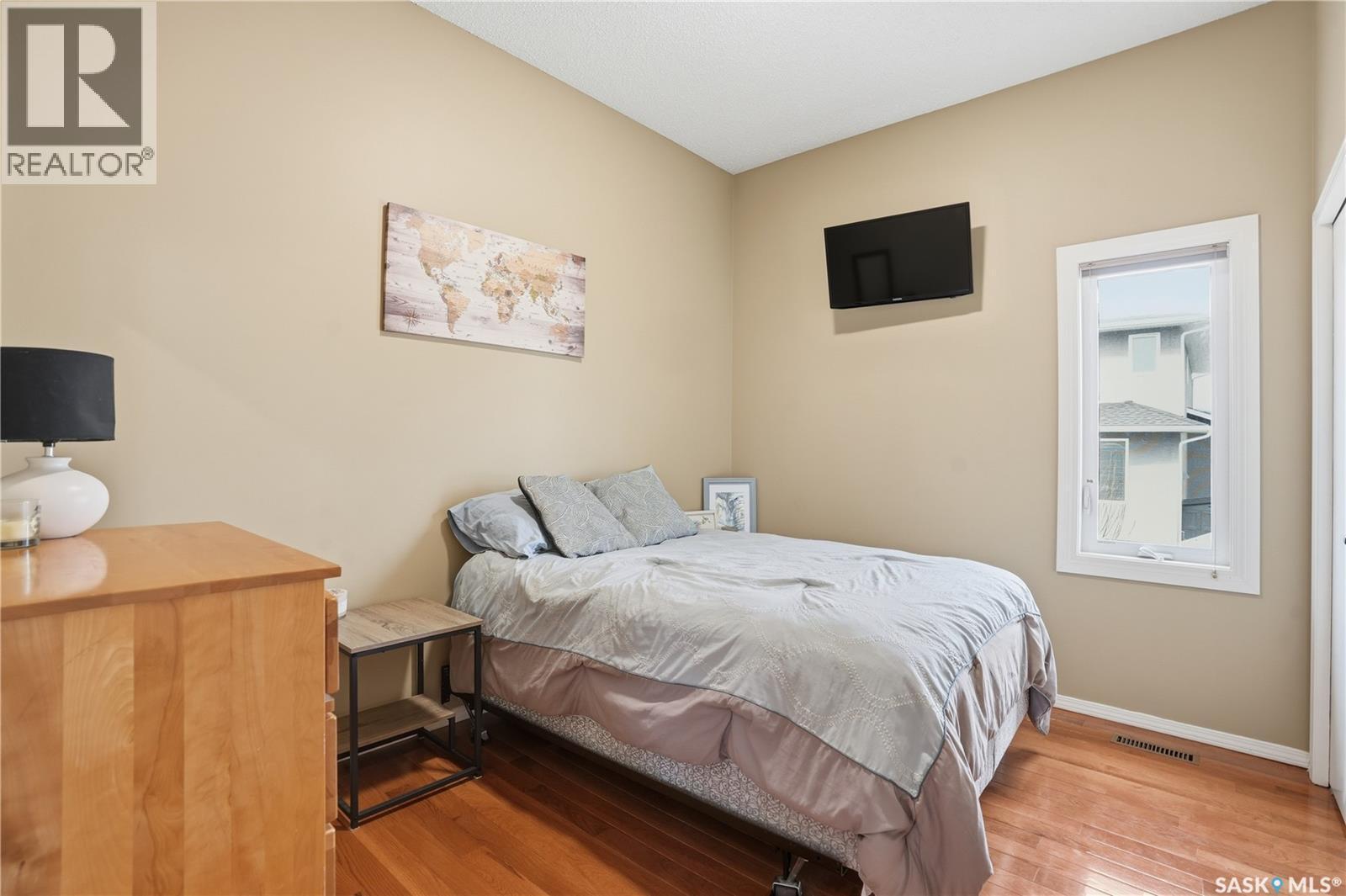 6719 Maplecrest Place, Regina, SK - Indoor Photo Showing Bedroom