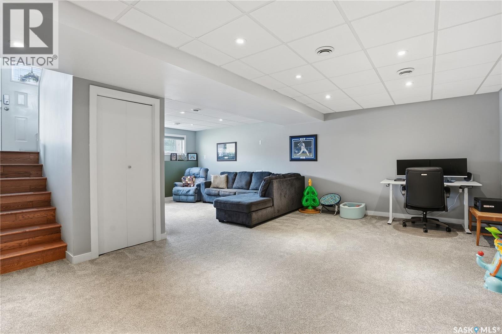 6719 Maplecrest Place, Regina, SK - Indoor