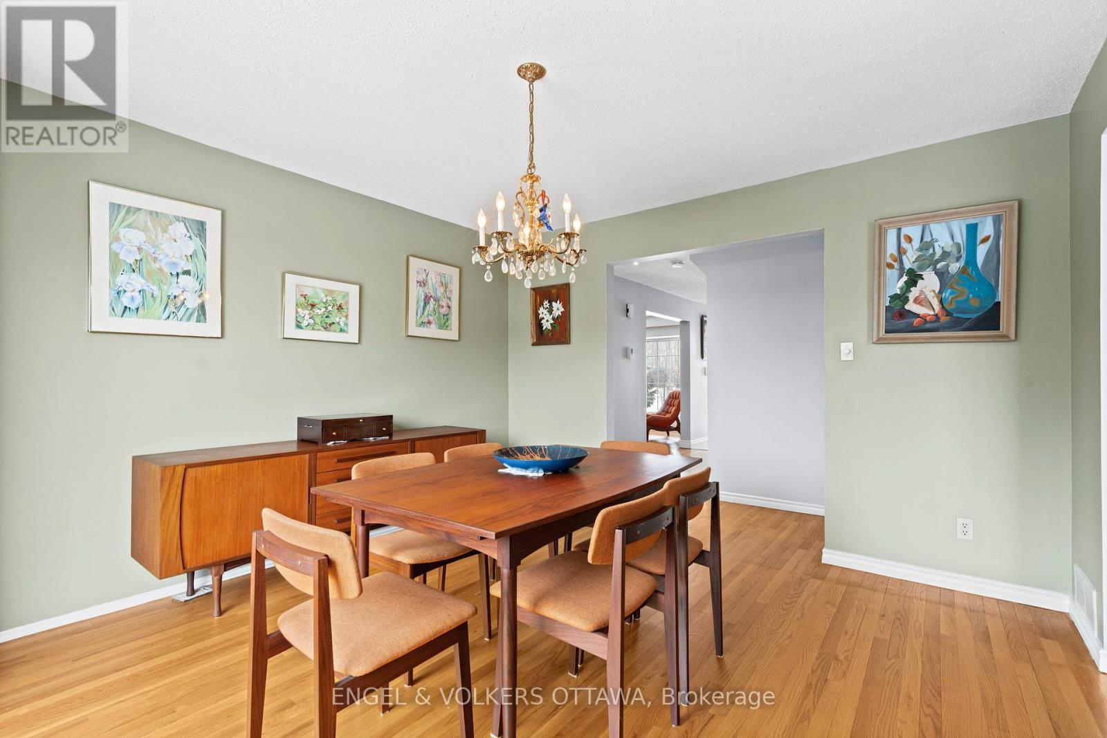 3 Balding Crescent, Ottawa, ON - Indoor Photo Showing Dining Room