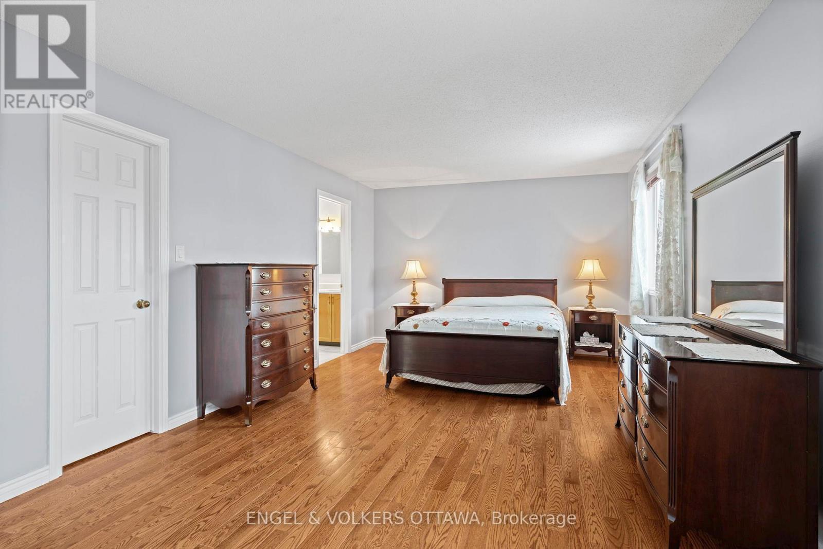 3 Balding Crescent, Ottawa, ON - Indoor Photo Showing Bedroom