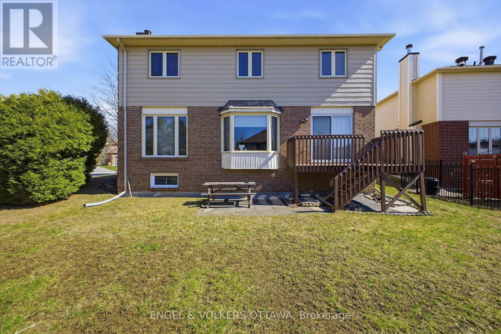 3 Balding Crescent, Ottawa, ON - Outdoor