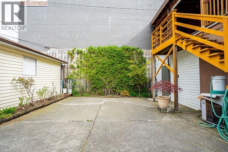 3947 Knight Street, Vancouver, BC