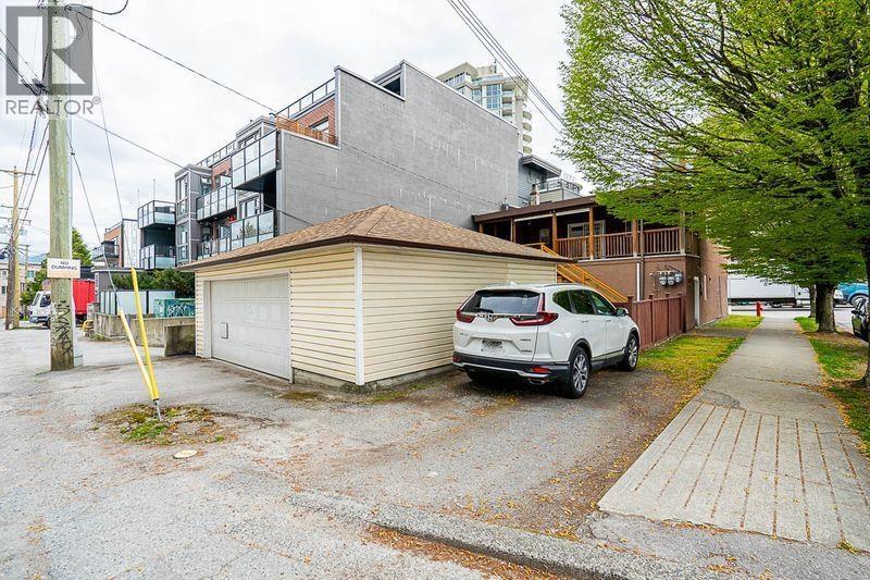 3947 Knight Street, Vancouver, BC