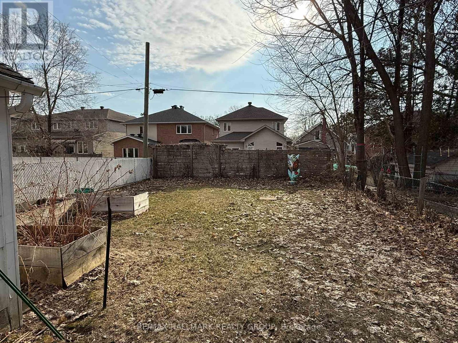 538 Broadhead Avenue, Ottawa, ON - Outdoor