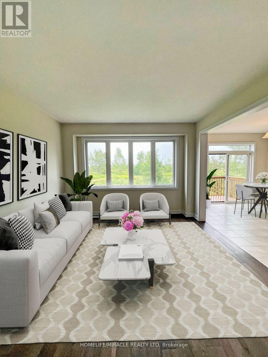 66 Aviron Crescent, Welland, ON - Indoor Photo Showing Living Room