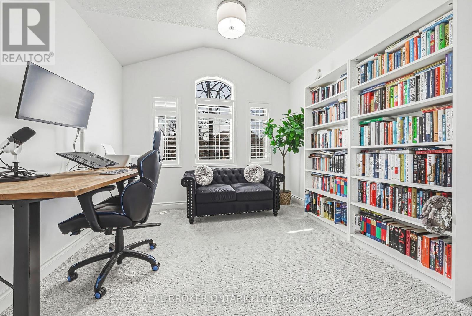 2259 Seton Crescent, Burlington, ON - Indoor Photo Showing Office