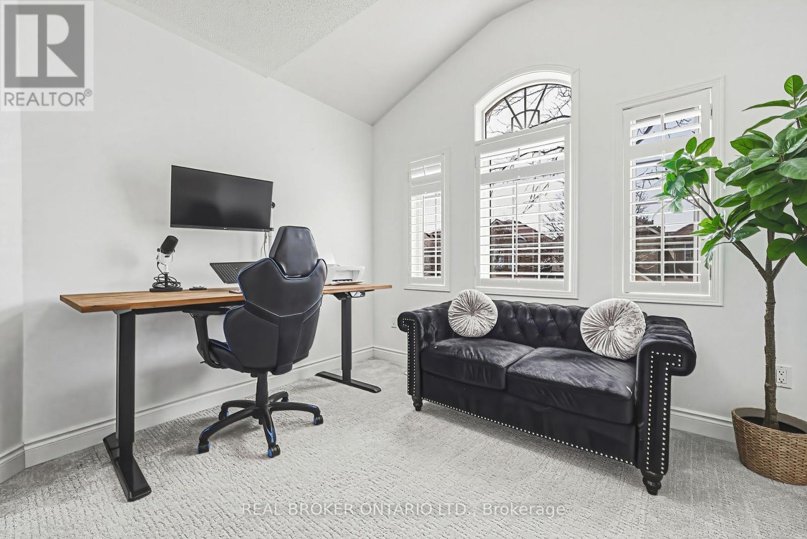 2259 Seton Crescent, Burlington, ON - Indoor Photo Showing Office