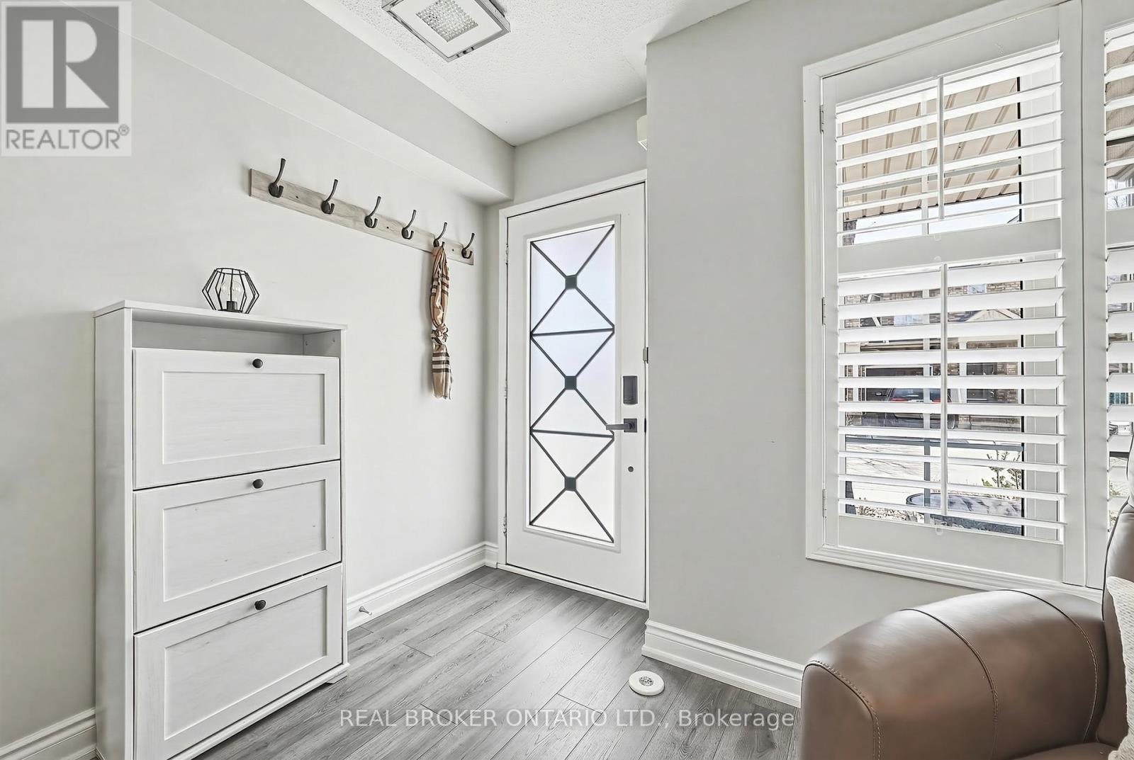 2259 Seton Crescent, Burlington, ON - Indoor Photo Showing Other Room