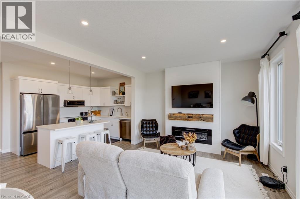 38 Canary Street, Tillsonburg, ON - Indoor With Fireplace
