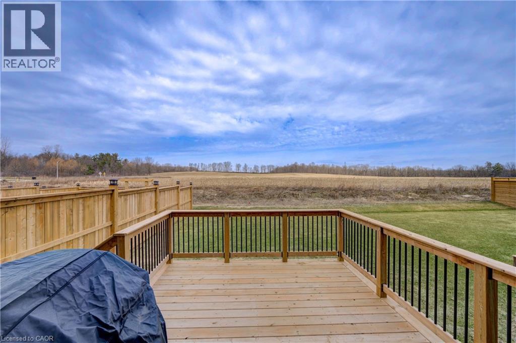 38 Canary Street, Tillsonburg, ON - Outdoor With Deck Patio Veranda