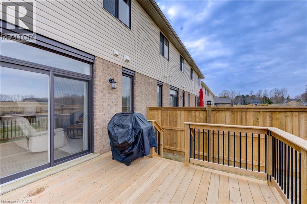 38 Canary Street, Tillsonburg, ON - Outdoor With Deck Patio Veranda With Exterior