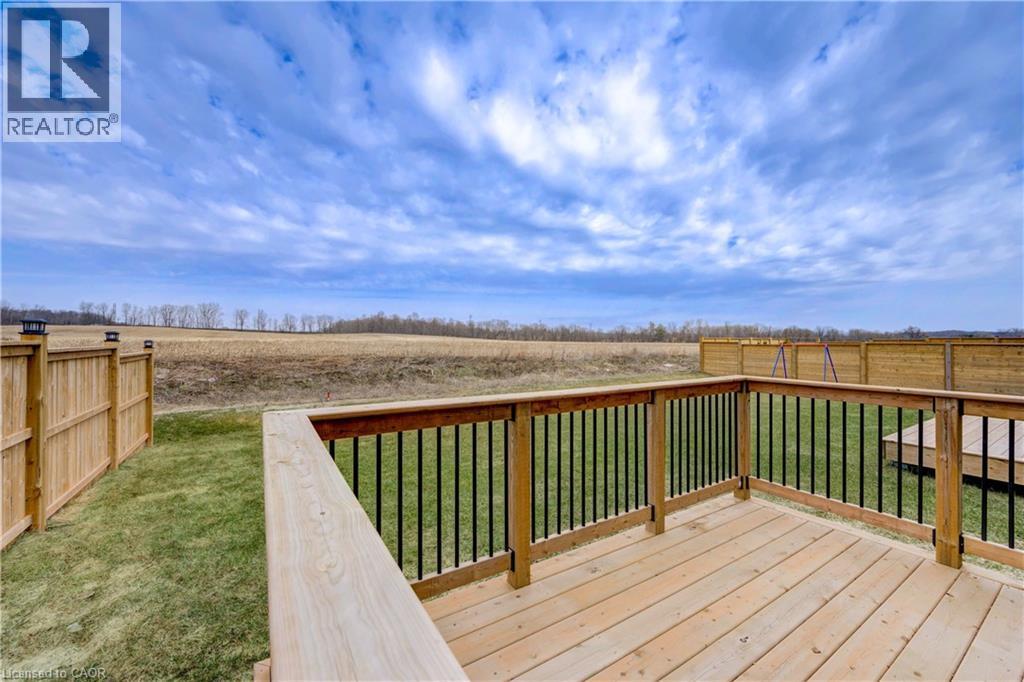 38 Canary Street, Tillsonburg, ON - Outdoor With Deck Patio Veranda