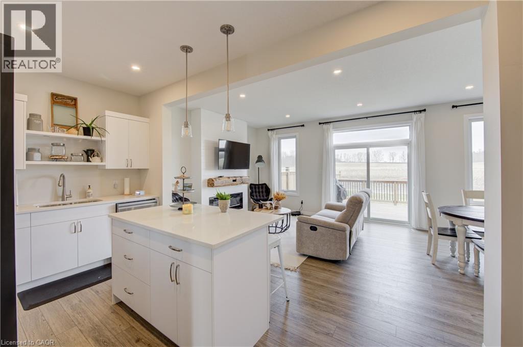 38 Canary Street, Tillsonburg, ON - Indoor