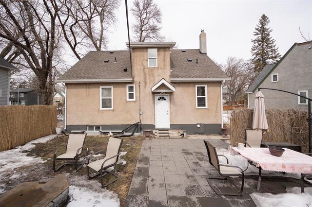 48 Rosewarne Ave, Winnipeg, MB