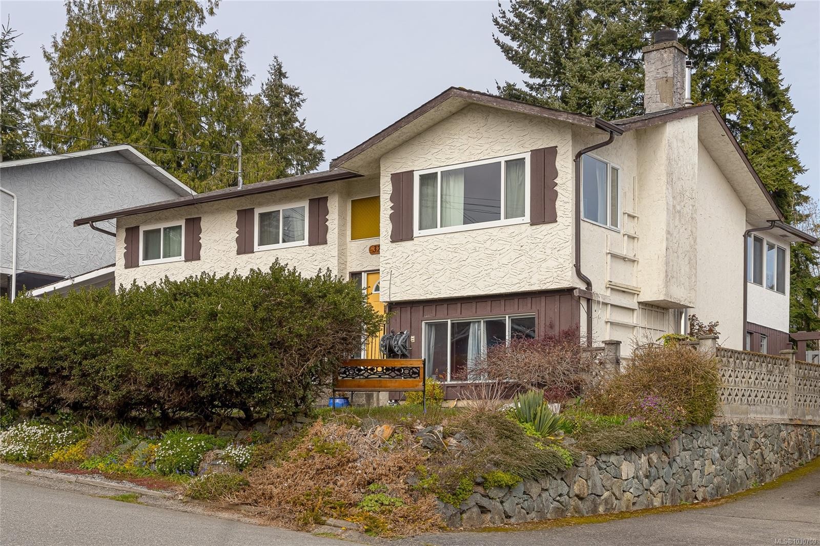 3267 Cook St, Chemainus, BC