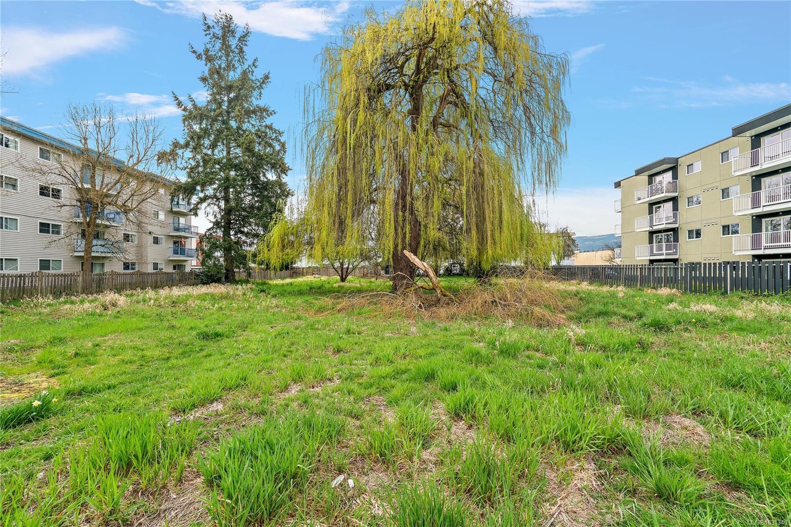 2566 Lewis St, Duncan, BC