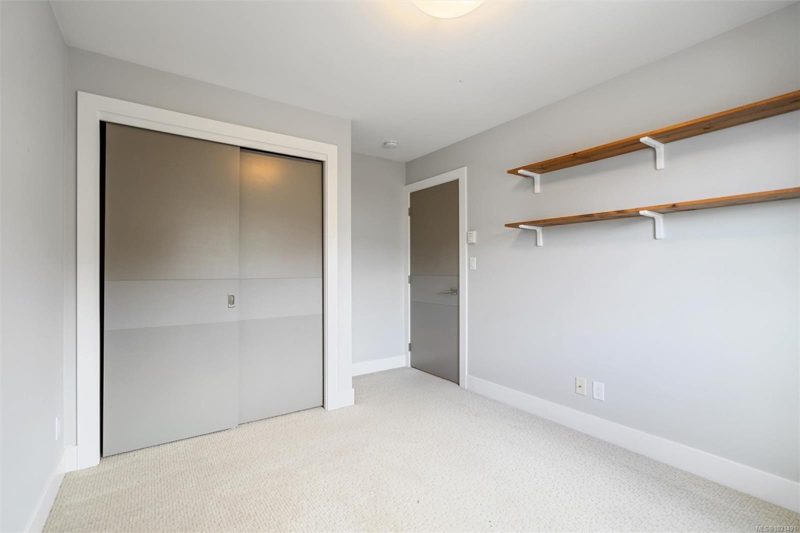433 Regency Pl, Colwood, BC