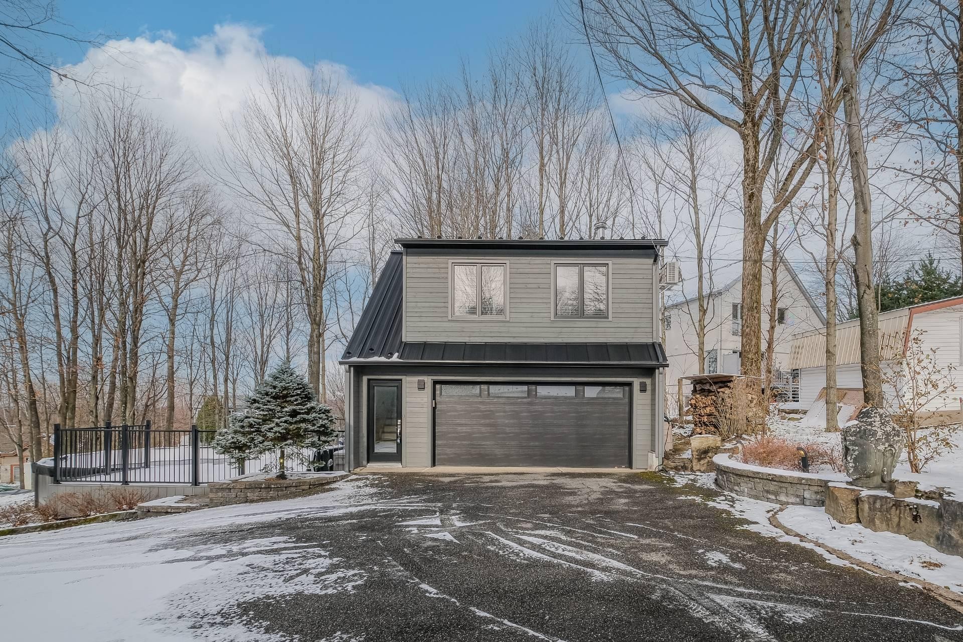 Façade - 161C Rue Montcalm, Bromont, QC - Outdoor